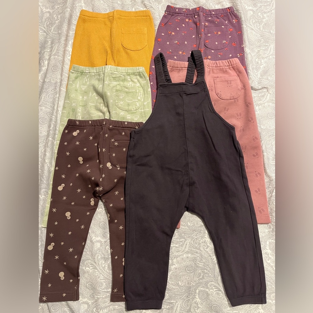 BUNDLE of 6 Uniqlo Kids Bottoms size 90cm 3T